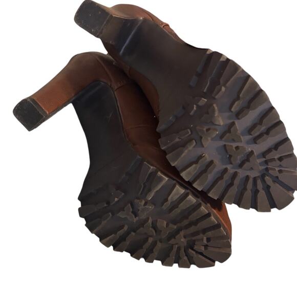 JustFab Brown Lace-Up Heeled Boots Lug Sole Platform Combat Style Size 7 - Picture 2 of 5